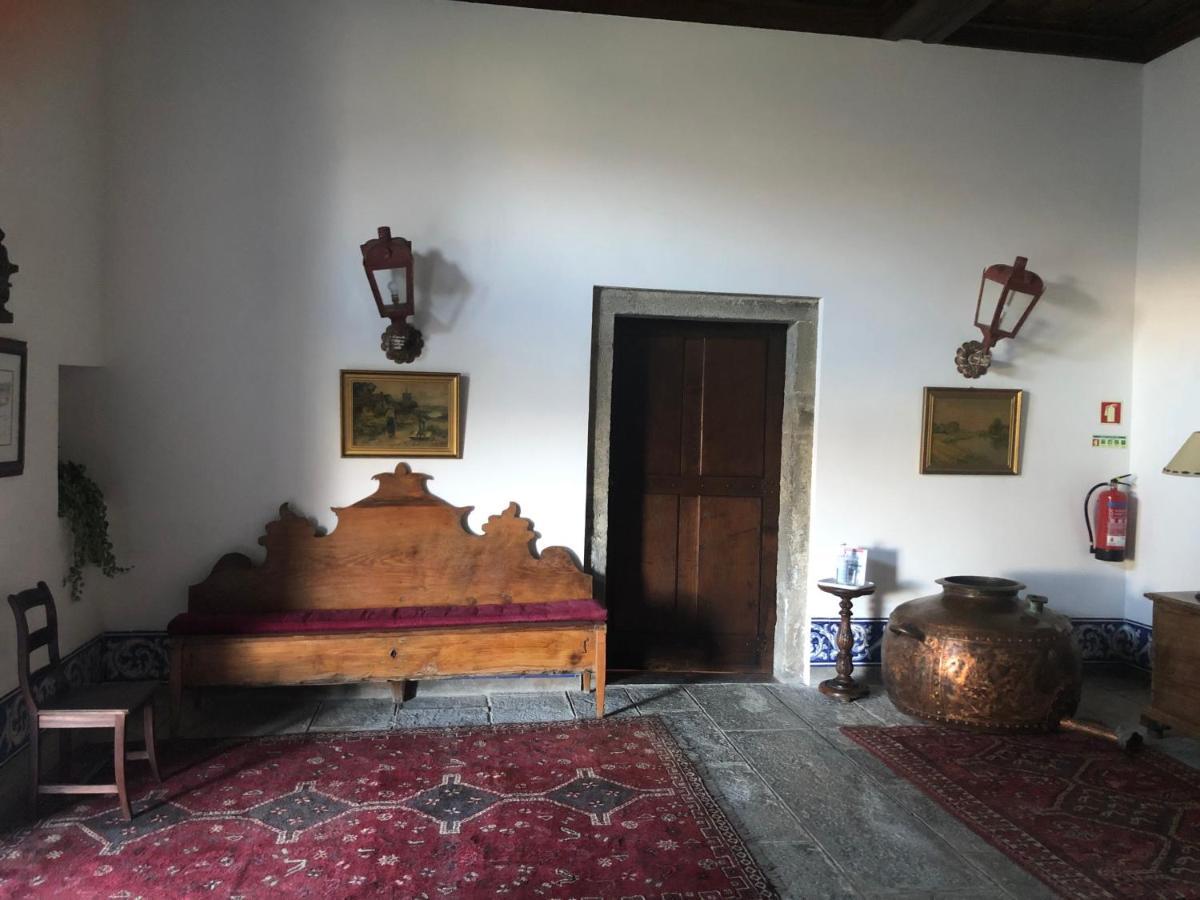 Casa Das Torres De Oliveira 메사오프리오 외부 사진