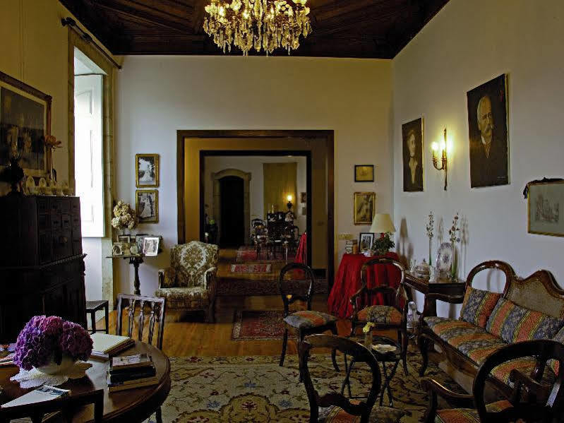 Casa Das Torres De Oliveira 메사오프리오 외부 사진